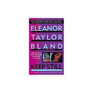 Keep Still (Marti MacAlister Mysteries) (Mass Market Paperback)